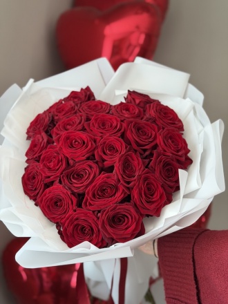 Сердце 25 роз